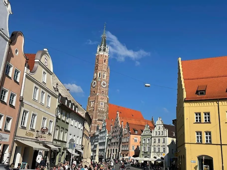 Atelier Farbenreich No 8 Apartment Eching  0*, Eching (Landshut)